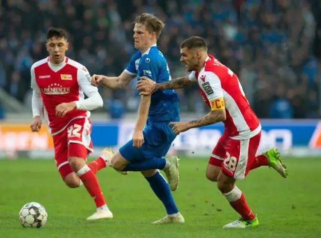  马格德堡铁血防守显成效，零封领头羊获广泛赞誉